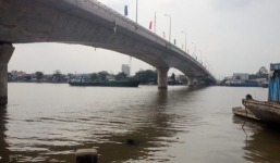 Nữ sinh đồng tính nhảy cầu tự tử vì bạn gái từ chối tình cảm