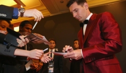 Messi nói gì sau khi Ronaldo giành bóng vàng?