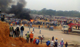 Clip xô xát tại nhà máy Samsung: Những hình ảnh chưa từng công bố