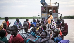 Hơn 200 phụ nữ và trẻ em chết do chìm phà ở Nam Sudan