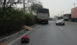 Về quê ăn tết, thiếu nữ bị xe tải cán chết tại chỗ