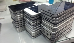 iPhone 4/4S cũ giá rẻ hút khách dịp cận Tết âm lịch