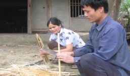 Kỳ nhân mù giỏi leo núi săn ba ba và rắn độc