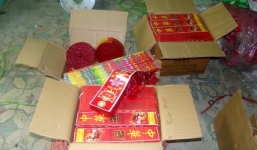 Khởi tố 2 đối tượng vận chuyển, nhập lậu gần 20kg pháo nổ