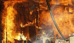 Video: Cháy rừng dữ dội ở Los Angeles, hàng nghìn người phải sơ tán