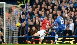 Chelsea 3-1 Man Utd: Mình Eto'o đánh bại cả bầy Quỷ
