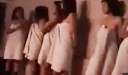 Đột nhập cuộc thi tuyển 'vợ' trong... khách sạn