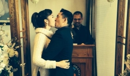 Ngọc Quyên chia sẻ ảnh đẹp lãng mạn ngày đăng kí kết hôn