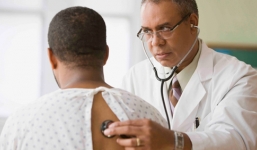 7 dấu hiệu cảnh báo bạn bị ung thư sớm