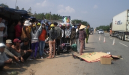 Về quê ăn Tết, vợ tử nạn trước mặt chồng 