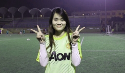 Fan nữ, Miss IT, cử nhân CNTT tạo dáng sexy ủng hộ Man Utd