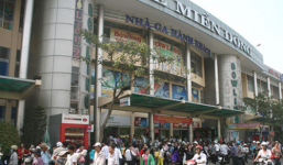 Hơn 1 triệu người tạm biệt Sài Gòn về quê ăn tết