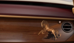 Rolls-Royce phiên bản Ngựa sắp về Việt Nam