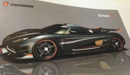 Koenigsegg One:1 đánh bại Bugatti Veyron về tốc độ