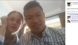 Cầu thủ U19 VN sánh đôi bên bạn gái dịp nghỉ Tết