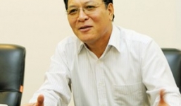 Ấn tượng của Bộ trưởng Luận 2013: Cô giáo mang thai 7 tháng bị đá đè sống sót kỳ diệu