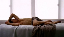 Đi ăn trộm không thành lại bị chủ nhà suýt... hiếp dâm