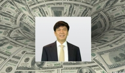 Đại gia Trần Đình Long được mừng tuổi 400 tỷ