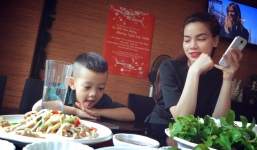 Những hình ảnh cực dễ thương của Hà Hồ, Cường đô la và Subeo tại HN