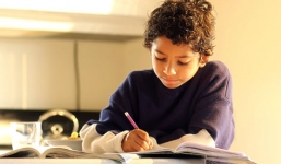 4 bí quyết đơn giản giúp con bạn học giỏi hơn