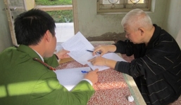 'Lộ' bức ảnh Bầu Kiên gầy đi trong trại tạm giam 