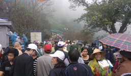 Yên Tử tưng bừng trong ngày khai hội