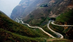 Bí ẩn con đèo chết chóc ở Khánh Hòa