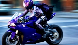 Ducati Panigale 1199 - Tím thủy chung