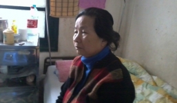 Mẹ bị can vụ thẩm mỹ Cát Tường nhập viện tâm thần