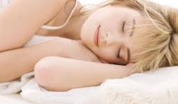 Những việc bạn nên làm trước khi đi ngủ để trẻ đẹp hơn