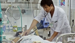 Cô gái bị đâm tới tấp vì không chịu nối lại tình xưa