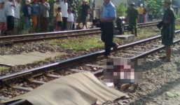 Cố tình băng qua đường sắt, một phụ nữ bị tàu tông chết