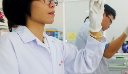 Cô gái có 5 bài báo khoa học quốc tế