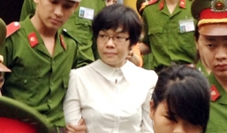 Siêu lừa 4.000 tỉ đồng Huyền Như xin lại nhà để mẹ con dung thân