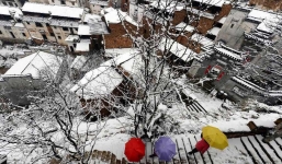 Ngắm tuyết phủ trắng trời Vụ Nguyên, Trung Quốc