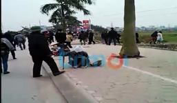 Bát nháo cảnh công an dẹp ăn xin ở Đền Trần