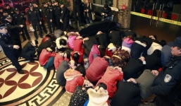 “Kinh đô mại dâm” bị triệt phá, cảnh sát trưởng mất ghế