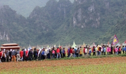 Bản tin 113 – chiều 17/2: Đã bắt được nghi can hiếp, giết bé 12 tuổi...