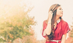 Nữ sinh Việt có vẻ đẹp mê hoặc trên đất Nhật