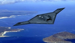 Quân đội Mỹ phát triển vũ khí giúp UAV tự bảo vệ