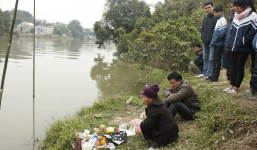 Nam thanh niên nghi bị sát hại, vứt xác xuống sông phi tang