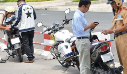 Gỡ bỏ dự thảo hướng dẫn đóng phạt thẳng cho CSGT