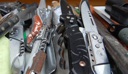 VĐV cử tạ đoạt 3 HCV đâm chết anh rể ngày Valentine