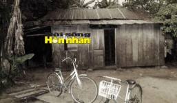 Ly kỳ trúng 3 vé độc đắc trong ngày giỗ chồng