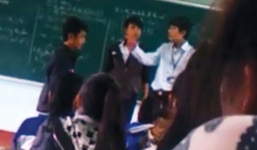 Ngày xưa thầy cô đánh học sinh nhiều hơn bây giờ?