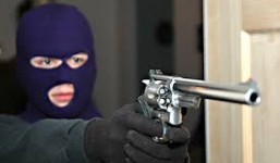 Rủ nhau đi cướp giật, lấy tiền chơi patin