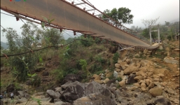 Cận cảnh sập cầu treo khiến nhiều người chết ở Lai Châu