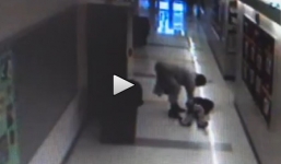 Phẫn nộ Hiệu trưởng kéo lê học sinh dọc hành lang