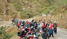 Nữ sinh tử vong dưới khe suối nghi do đói, rét