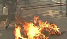 Ấn Độ: Nông dân tự thiêu phản đối quyền sở hữu đất đai